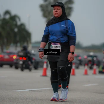 Runner Photo 7554441