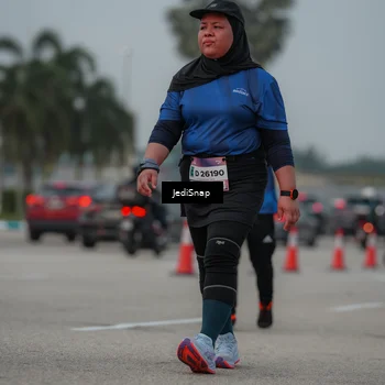 Runner Photo 7554442