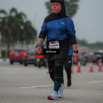 Runner Photo 7554443