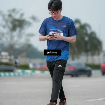 Runner Photo 7554449