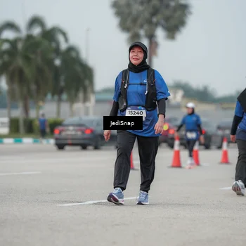 Runner Photo 7554466