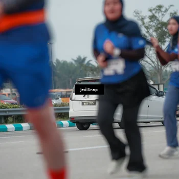 Runner Photo 7554499