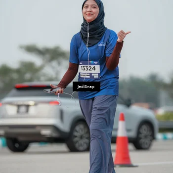 Runner Photo 7554506