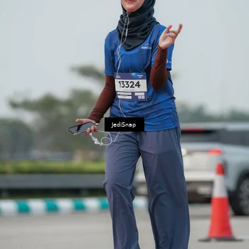 Runner Photo 7554509