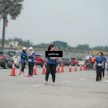 Runner Photo 7554513