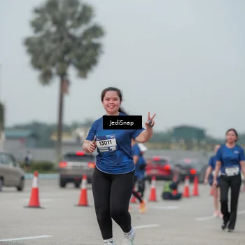 Runner Photo 7554540