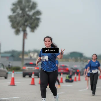 Runner Photo 7554541