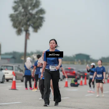 Runner Photo 7554552