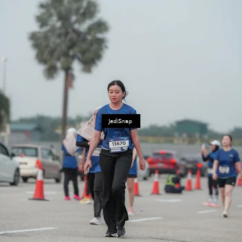 Runner Photo 7554555