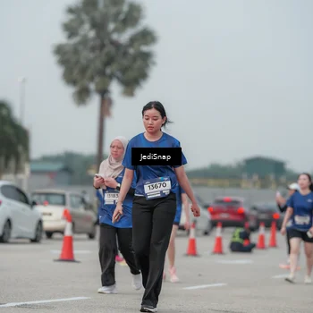Runner Photo 7554556