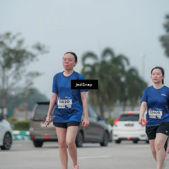 Runner Photo 7554574