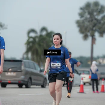 Runner Photo 7554576