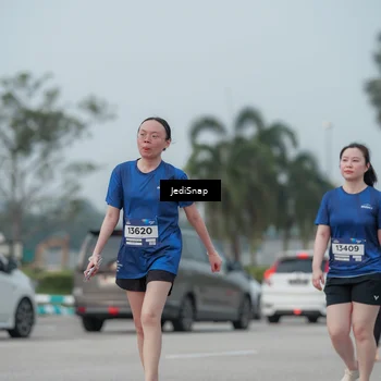 Runner Photo 7554577