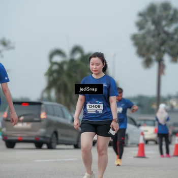 Runner Photo 7554578