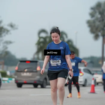 Runner Photo 7554582