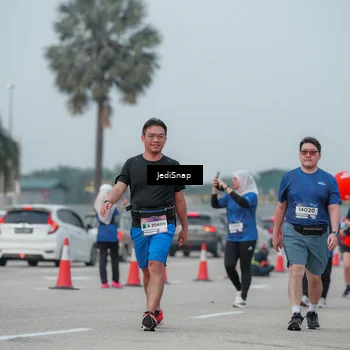 Runner Photo 7554585