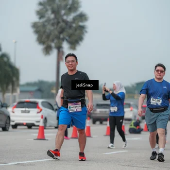 Runner Photo 7554589
