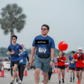 Runner Photo 7554605