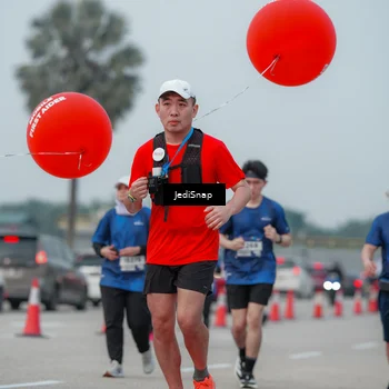 Runner Photo 7554624