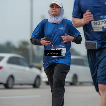Runner Photo 7554647
