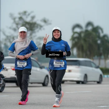 Runner Photo 7554656