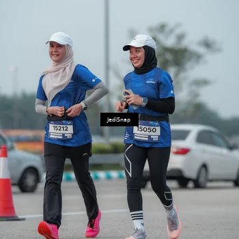 Runner Photo 7554666