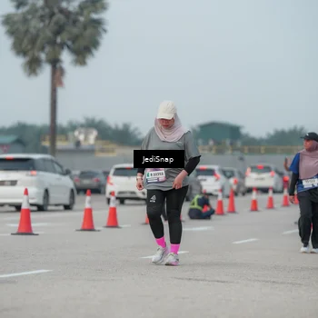 Runner Photo 7554669