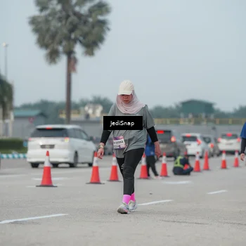 Runner Photo 7554688