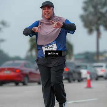 Runner Photo 7554694