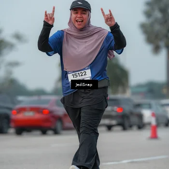 Runner Photo 7554695