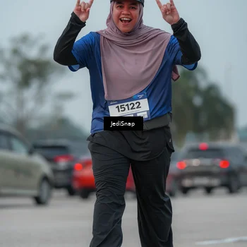 Runner Photo 7554701