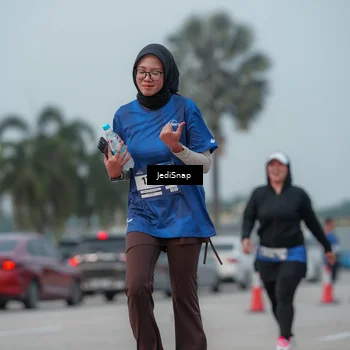 Runner Photo 7554707