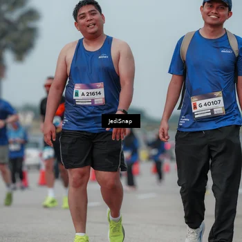 Runner Photo 7554728