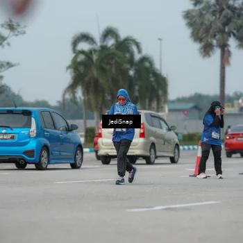 Runner Photo 7554736