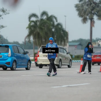 Runner Photo 7554737