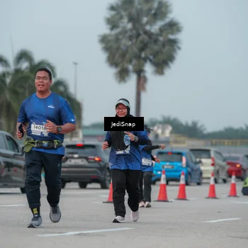 Runner Photo 7554754