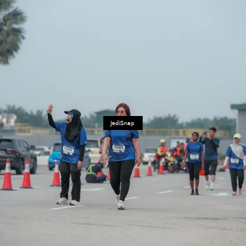 Runner Photo 7554761