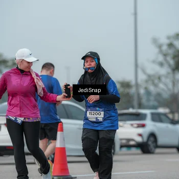 Runner Photo 7554767