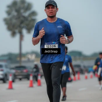 Runner Photo 7554778