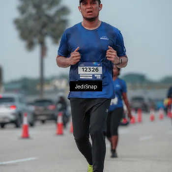 Runner Photo 7554783