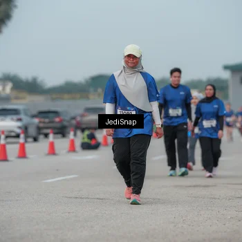 Runner Photo 7554801