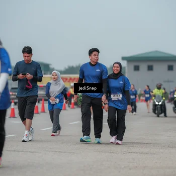 Runner Photo 7554803