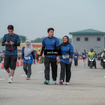 Runner Photo 7554806