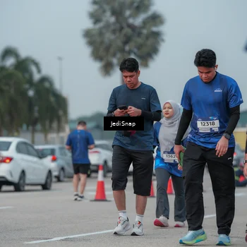Runner Photo 7554814