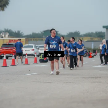 Runner Photo 7554825