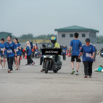 Runner Photo 7554829