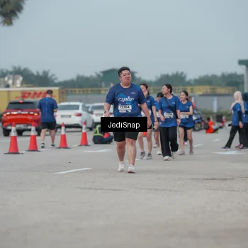 Runner Photo 7554830