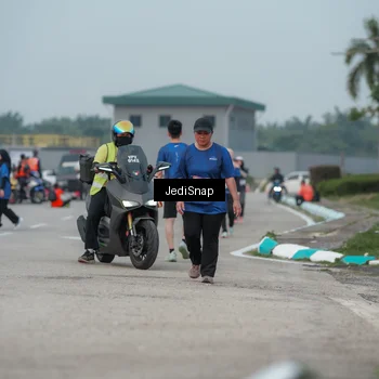 Runner Photo 7554837