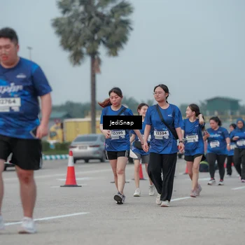 Runner Photo 7554846