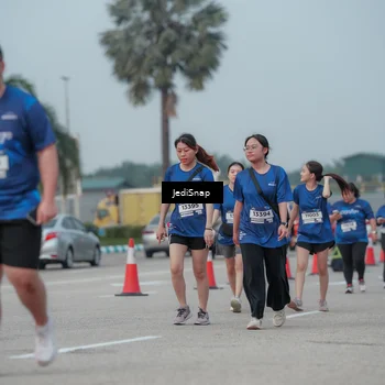 Runner Photo 7554848